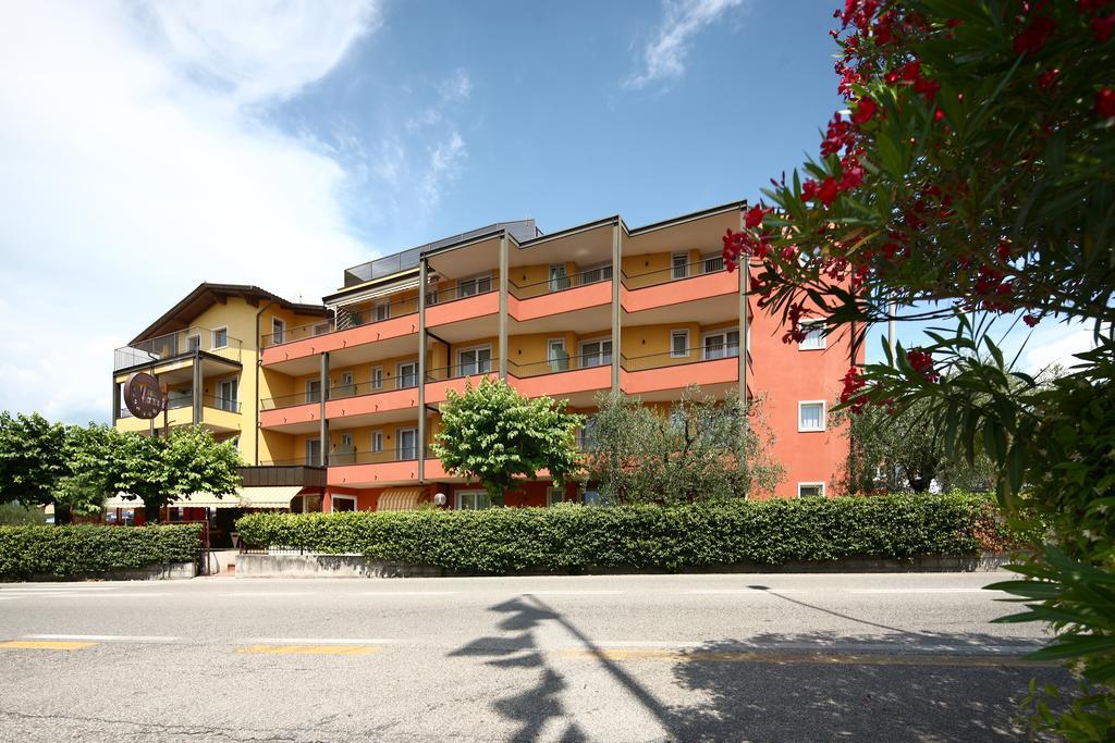 Hotel San Vito Bardolino Exterior foto